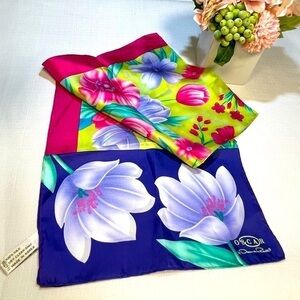 NWOT Oscar De La Renta Bold & Colorful Floral Scarf 100% Silk